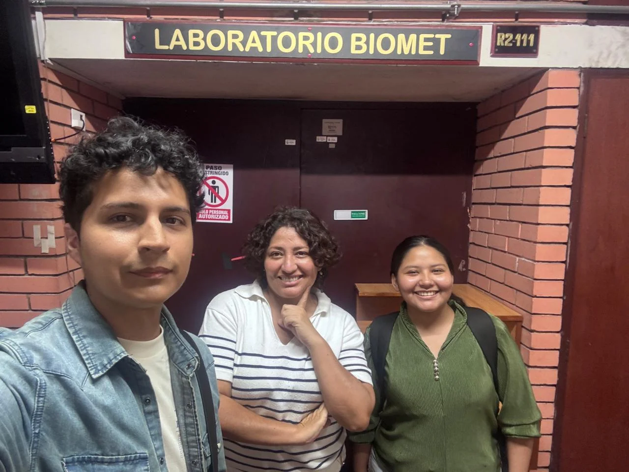 Nosotros 2